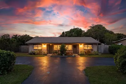 2631 NE 2nd, Boca Raton, FL 33431