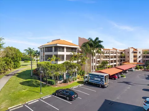 7507 La Paz Blvd #N101, Boca Raton, FL 33433