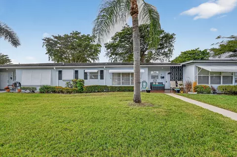 615 High Point Dr #C, Delray Beach, FL 33445