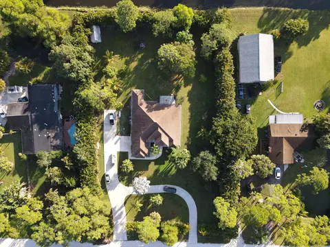 4932 122nd Dr N, Royal Palm Beach, FL 33411