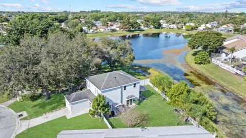 4626 Lakeside Cir, West Palm Beach, FL 33417