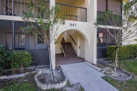 4765 Sable Pine Cir #B1, West Palm Beach, FL 33417
