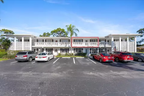 5321 Poppy #203, Delray Beach, FL 33484