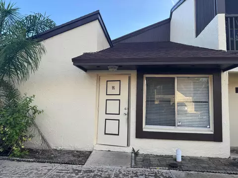 5336 Bosque Ln #95, West Palm Beach, FL 33415