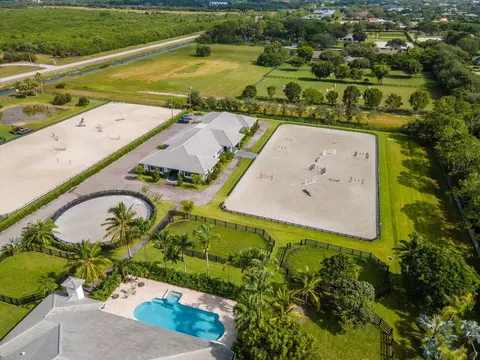 15691 Sunnyland Ln, Wellington, FL 33414