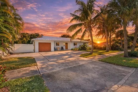 720 Prosperity Farms Rd, North Palm Beach, FL 33408