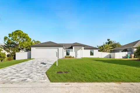 1213 NW 22nd Pl, Cape Coral, FL 33993