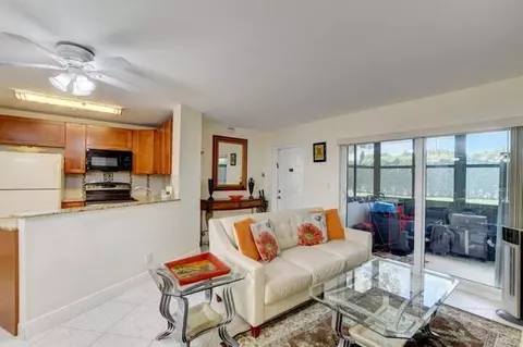 7539 S Oriole Blvd #103, Delray Beach, FL 33446