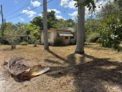 3358 S Jog Rd, Greenacres, FL 33467