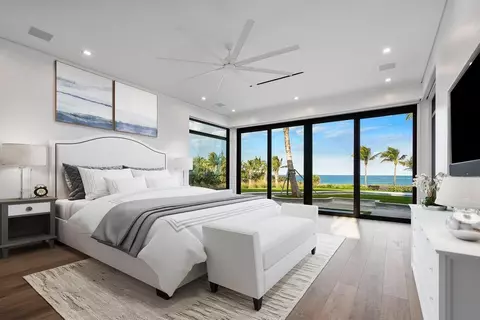 Bedroom - 3016 SE Dune Dr, Stuart, FL 34996 photo 1 of 5