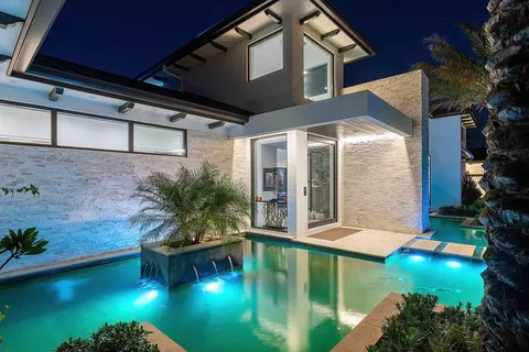 Other - 3016 SE Dune Dr, Stuart, FL 34996 photo 1 of 20