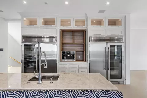 Kitchen - 3016 SE Dune Dr, Stuart, FL 34996 photo 5 of 6