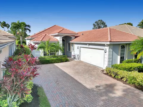 6775 Rothschild Cir, Lake Worth, FL 33467