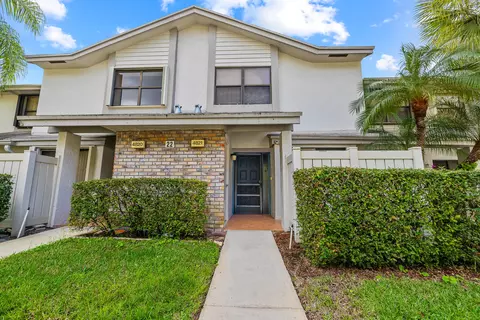 4821 NW 22nd St #4135, Coconut Creek, FL 33063