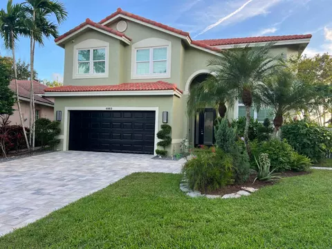 4883 N Classical Blvd, Delray Beach, FL 33445