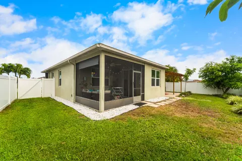 110 65th Ave E, Bradenton, FL 34203 photo 26