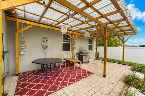 110 65th Ave E, Bradenton, FL 34203 photo 28
