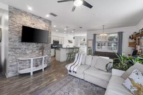 110 65th Ave E, Bradenton, FL 34203 photo 8