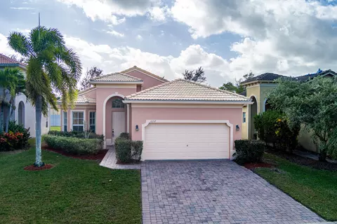 6217 Spring Lake Ter, Fort Pierce, FL 34951