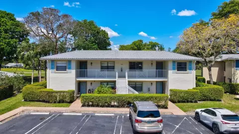 11 Westgate #11D, Boynton Beach, FL 33436