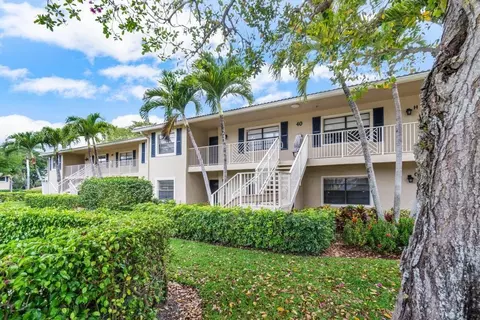40 Stratford W #B, Boynton Beach, FL 33436