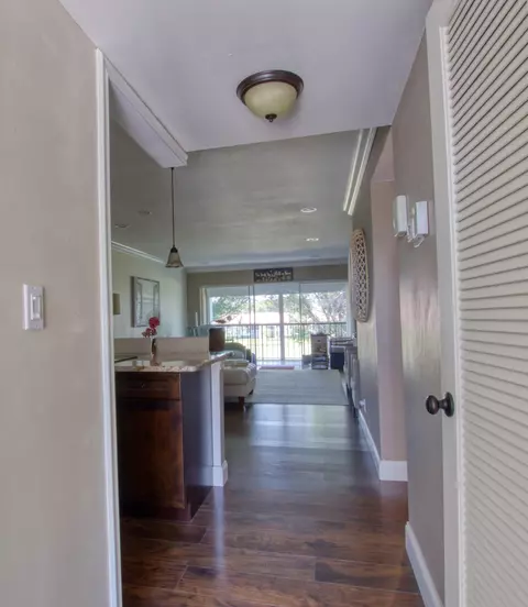 4465 Luxemburg #305, Lake Worth, FL 33467