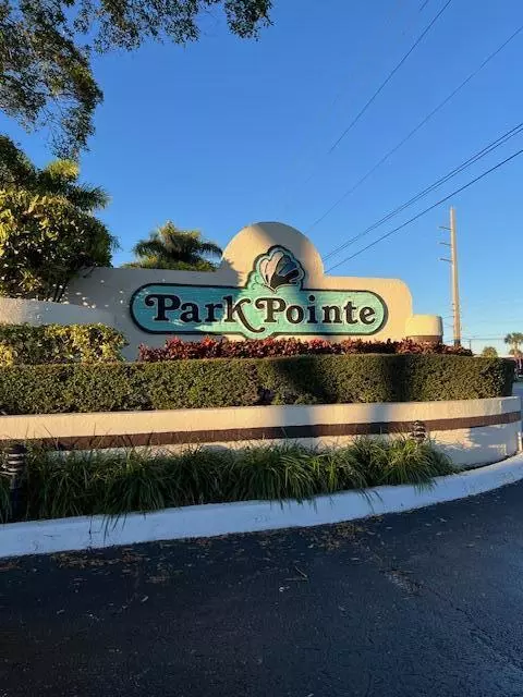 3405 Jog Park #3405, Greenacres, FL 33467
