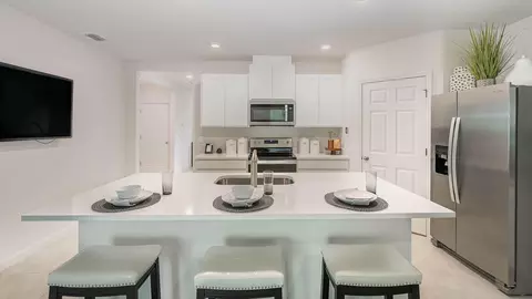 Kitchen - 3709 NW 26th Ave, Okeechobee, FL 34972 photo 3 of 4