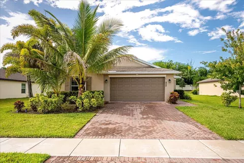 900 Bent Crk, Fort Pierce, FL 34947
