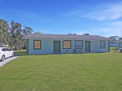 8666 64th Ct, Vero Beach, FL 32967