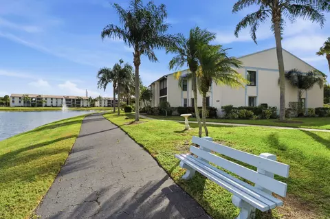 1102 Green Pine Blvd #A1, West Palm Beach, FL 33409