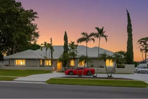 2106 Sunderland Ave, Wellington, FL 33414