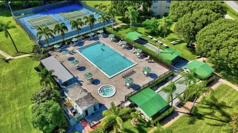 2601 NE 3rd Ct #410, Boynton Beach, FL 33435