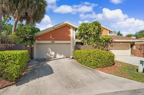 7855 Stanway Pl W, Boca Raton, FL 33433