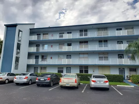7688 NW 18th St #301, Margate, FL 33063