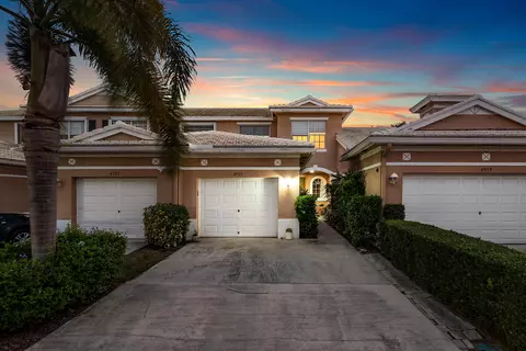 4955 Mallory St, Lake Worth, FL 33463