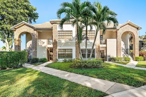 8057 Aberdeen #102, Boynton Beach, FL 33472