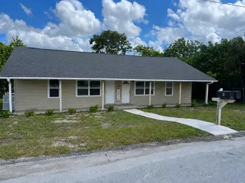 130 E Northside Dr, Lake Wales, FL 33853