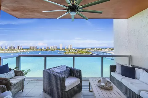 2640 Lake Shore Dr #1508, Riviera Beach, FL 33404