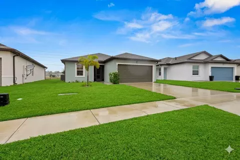 5182 Armina Pl, Fort Pierce, FL 34951