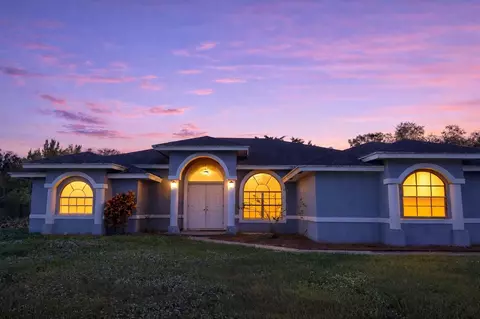 4584 Windmill Rd, The Acreage, FL 33470