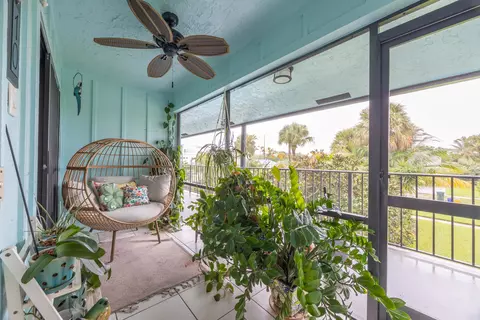 201 SW 1st St #0100, Boca Raton, FL 33432