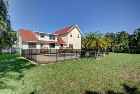 3855 NW 5th Ave, Boca Raton, FL 33431