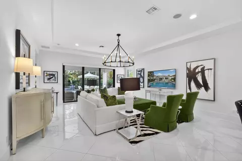 5630 Delacroix Ter, Palm Beach Gardens, FL 33418
