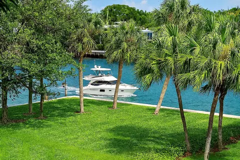 100 SE 5th #302, Boca Raton, FL 33432