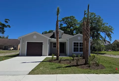 306 Means Ct, Fort Pierce, FL 34950