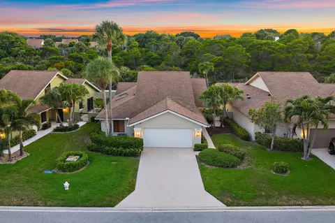 104 Sand Pne, Jupiter, FL 33477