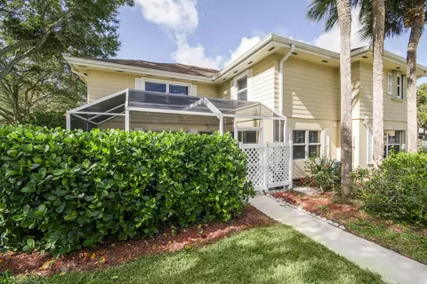 4603 Roxbury Ct, Boynton Beach, FL 33436