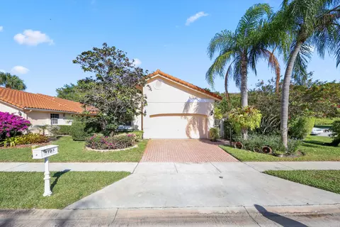 5125 Columbo Ct, Delray Beach, FL 33484
