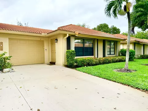 4670 Rosewood Tree Ct #B, Boynton Beach, FL 33436